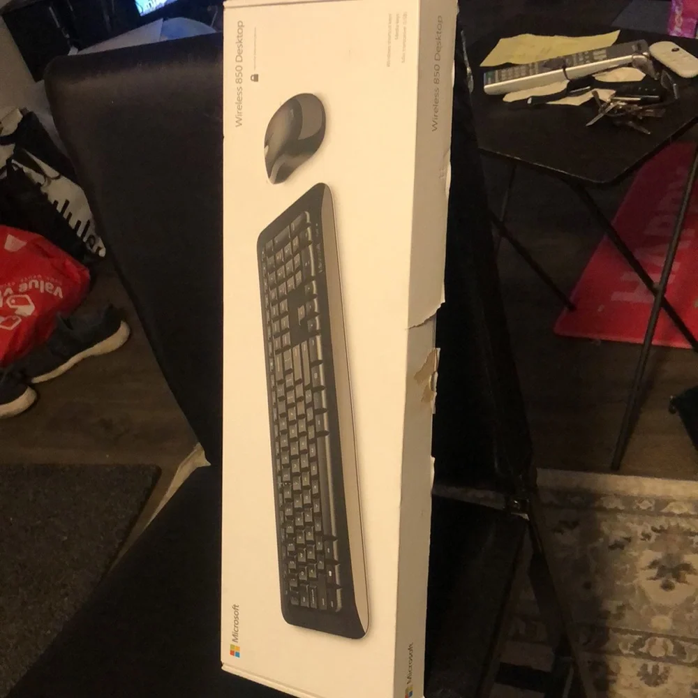 Microsoft Wireless Desktop 850 AES Black. Wireless Keyboard and Mouse Combo.